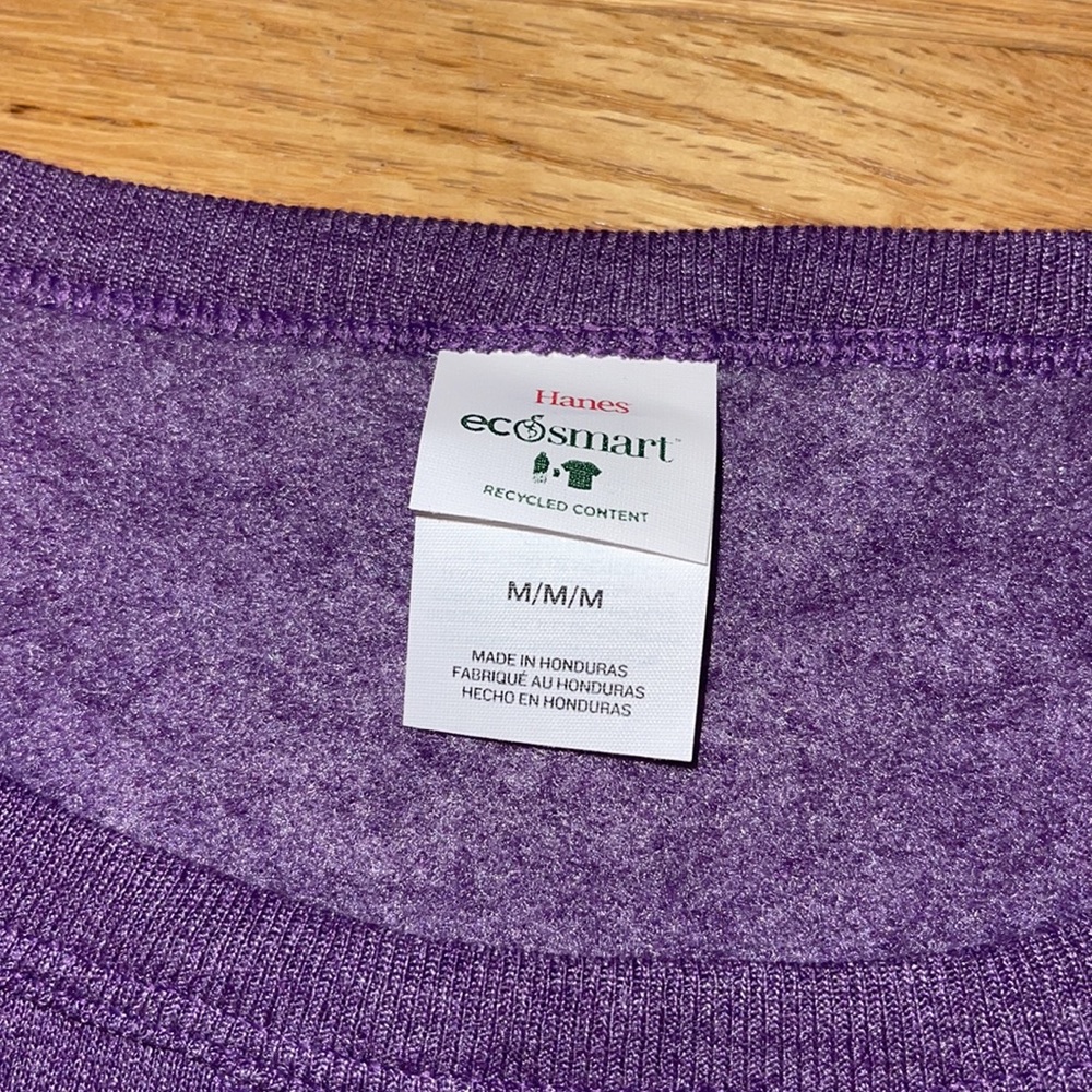 Taylor swift sweatshirt size medium - Picture 4 of 4